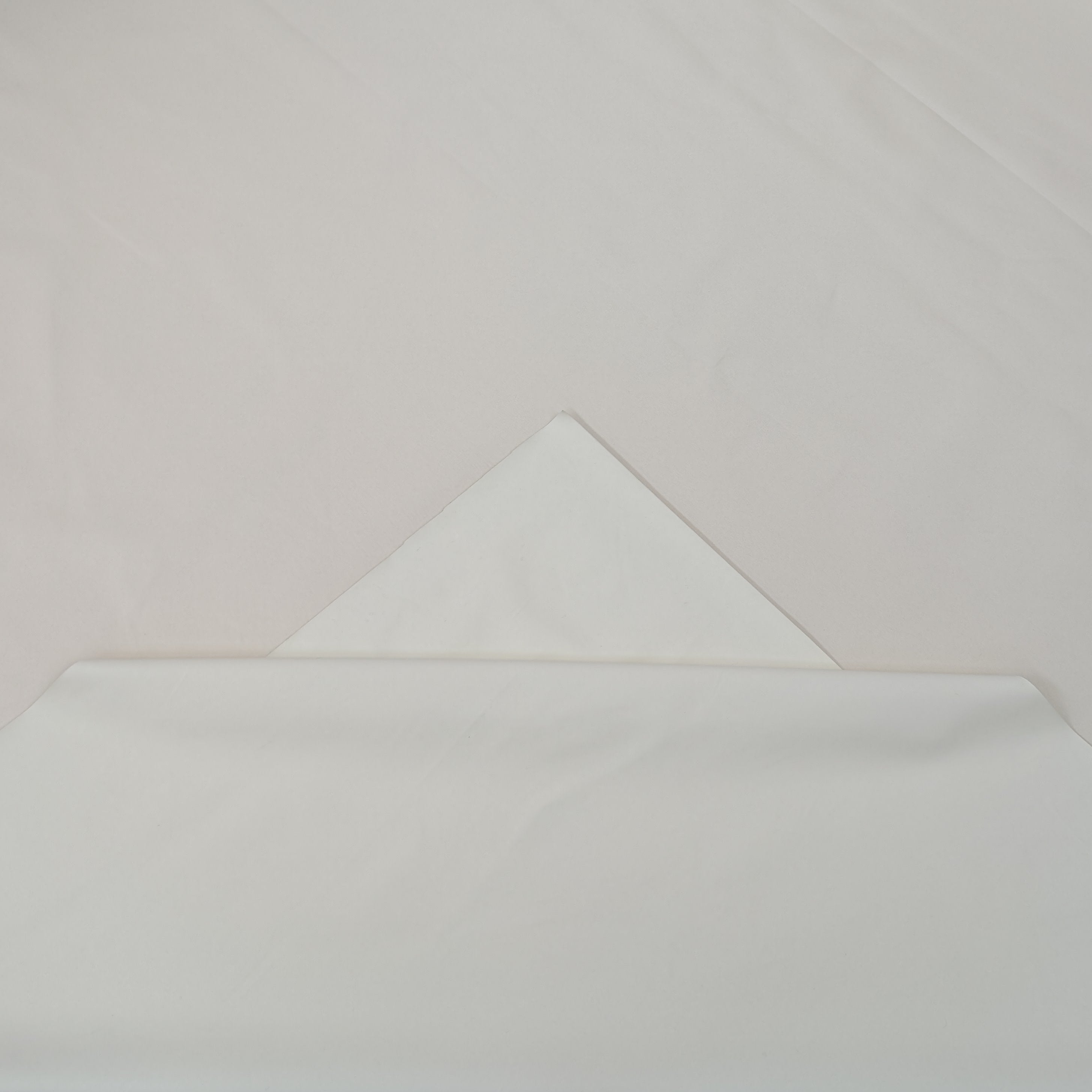 Blackout polyester ivory lining