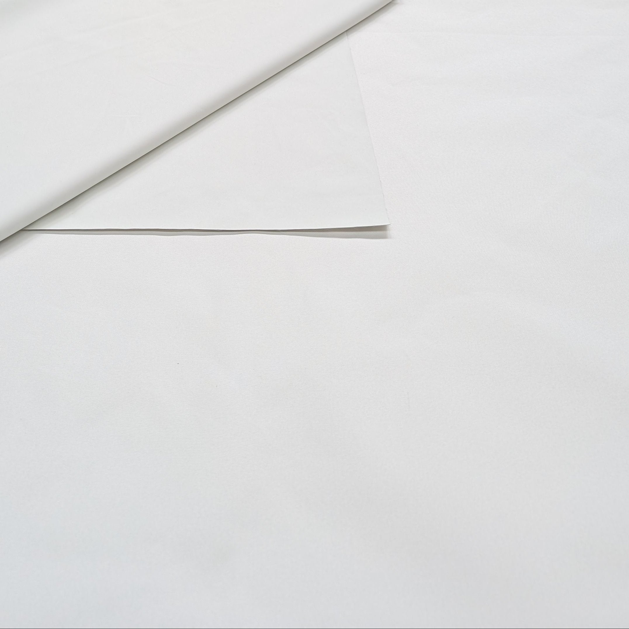 Blackout polyester lining White