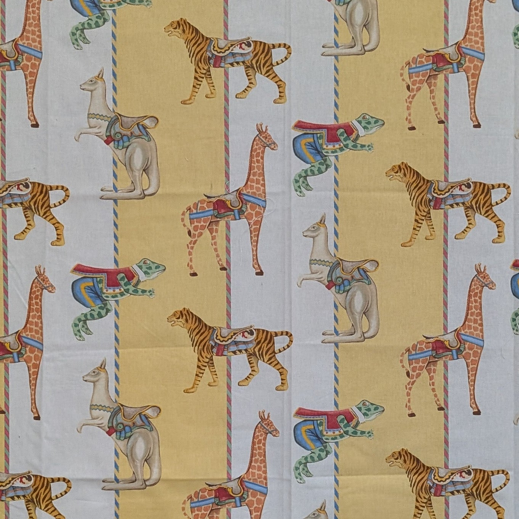 Jane Churchill 'Carousel' Remnant