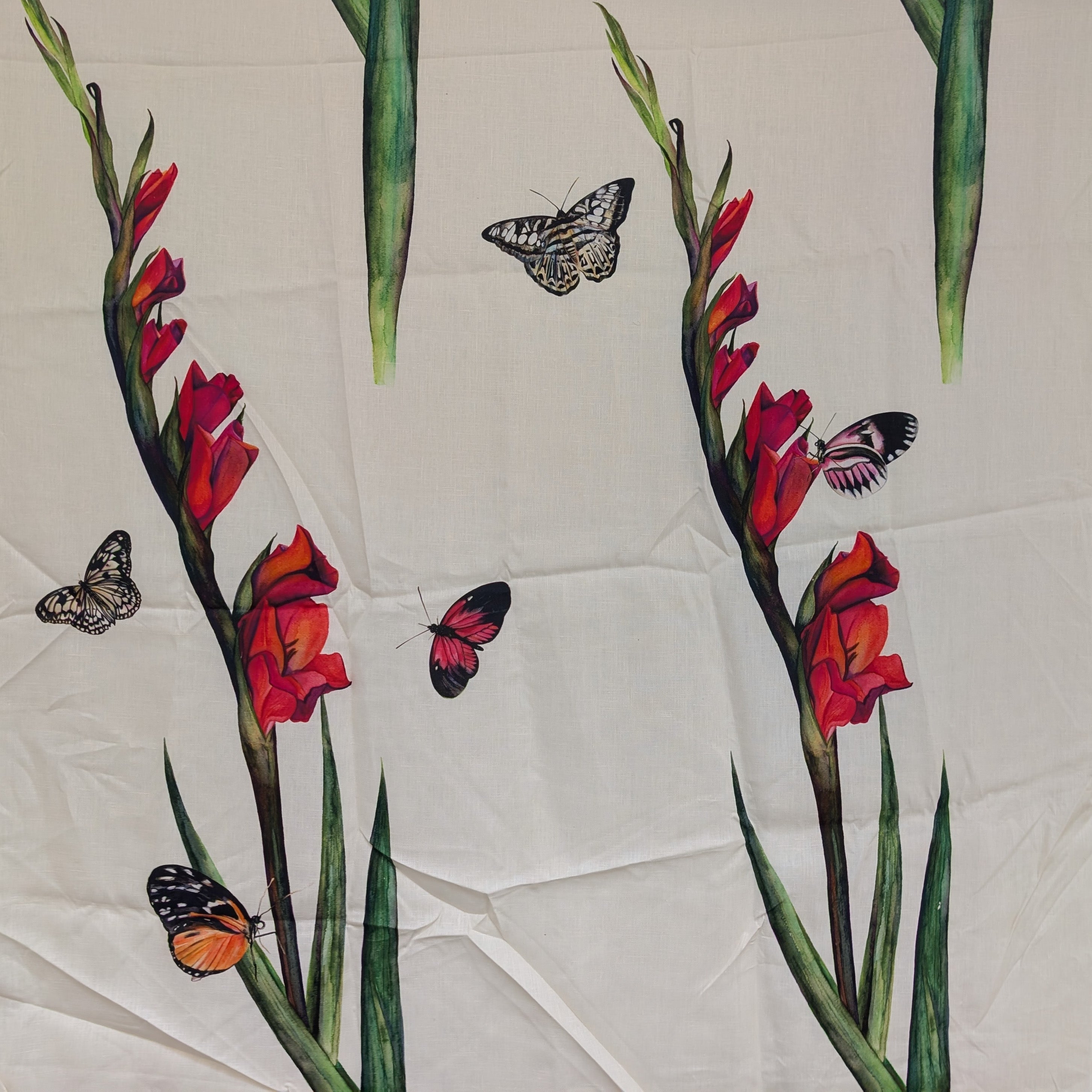 Absolutely Fabrics 'Floral Butterfly' Remnant