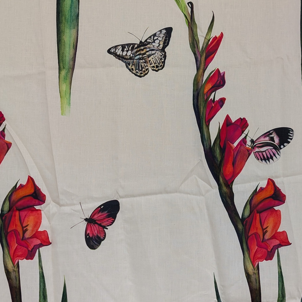 Absolutely Fabrics 'Floral Butterfly' Remnant