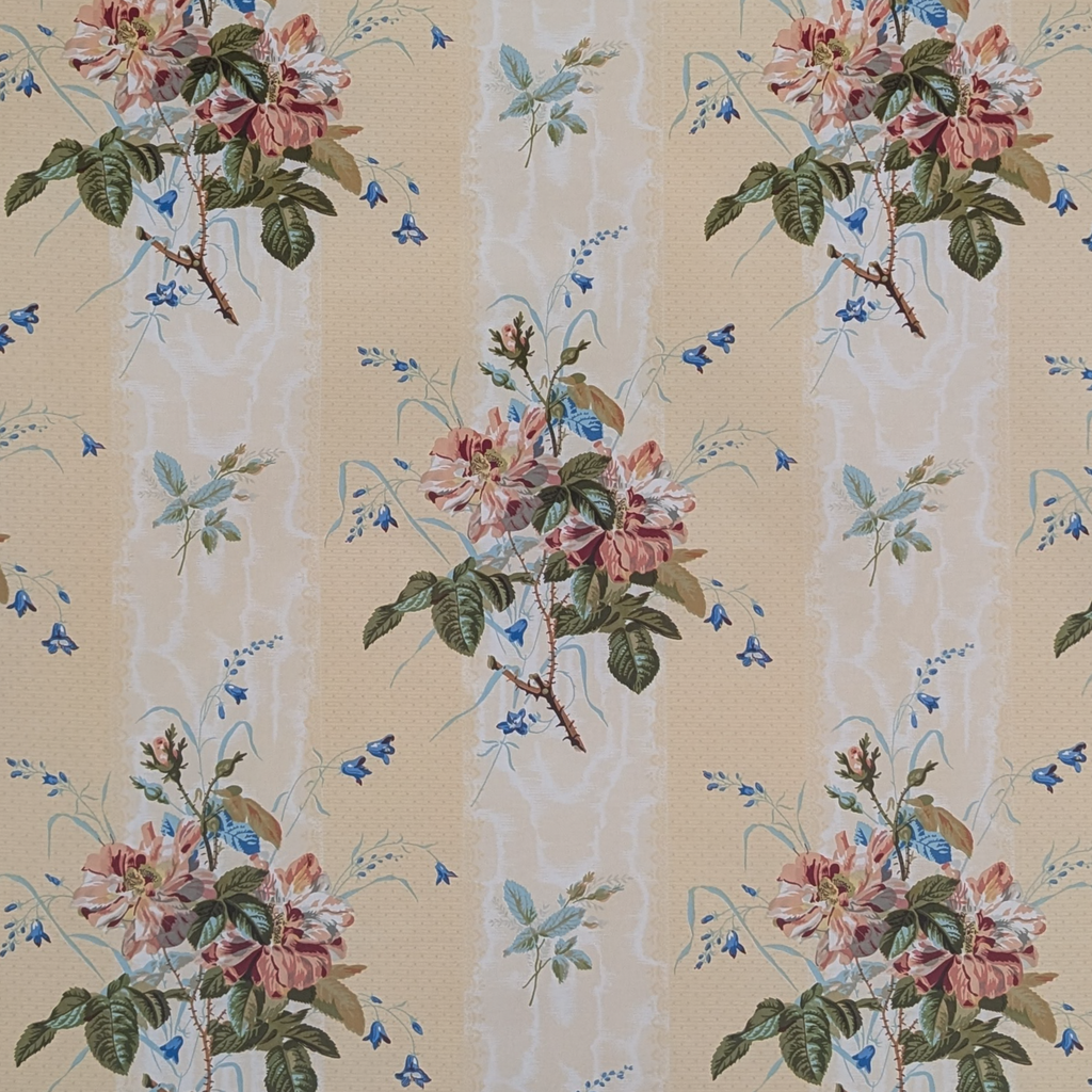 Floral patterned wallpaper with pink flowers and green leaves on a beige background
