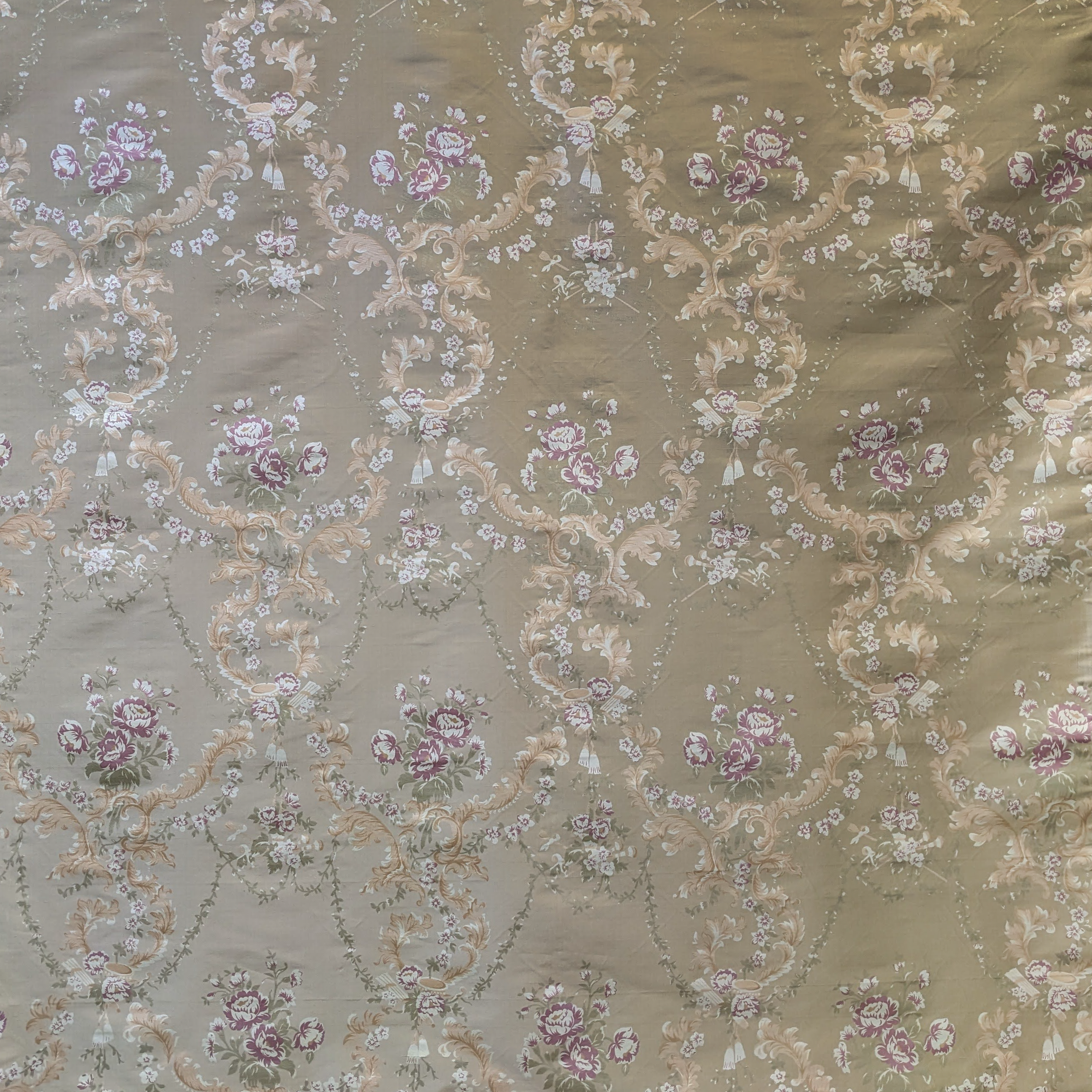 Silk floral gilded pattern with pink and gold flowers