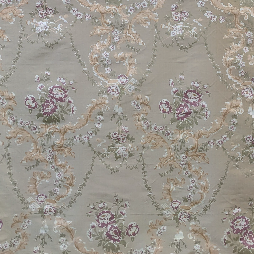 Silk floral gilded pattern with pink and gold flowers