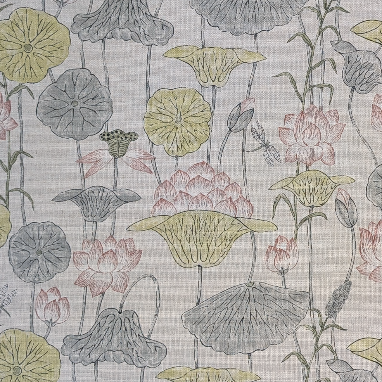 Zoffany ‘Lotus Flower’ Gold Red