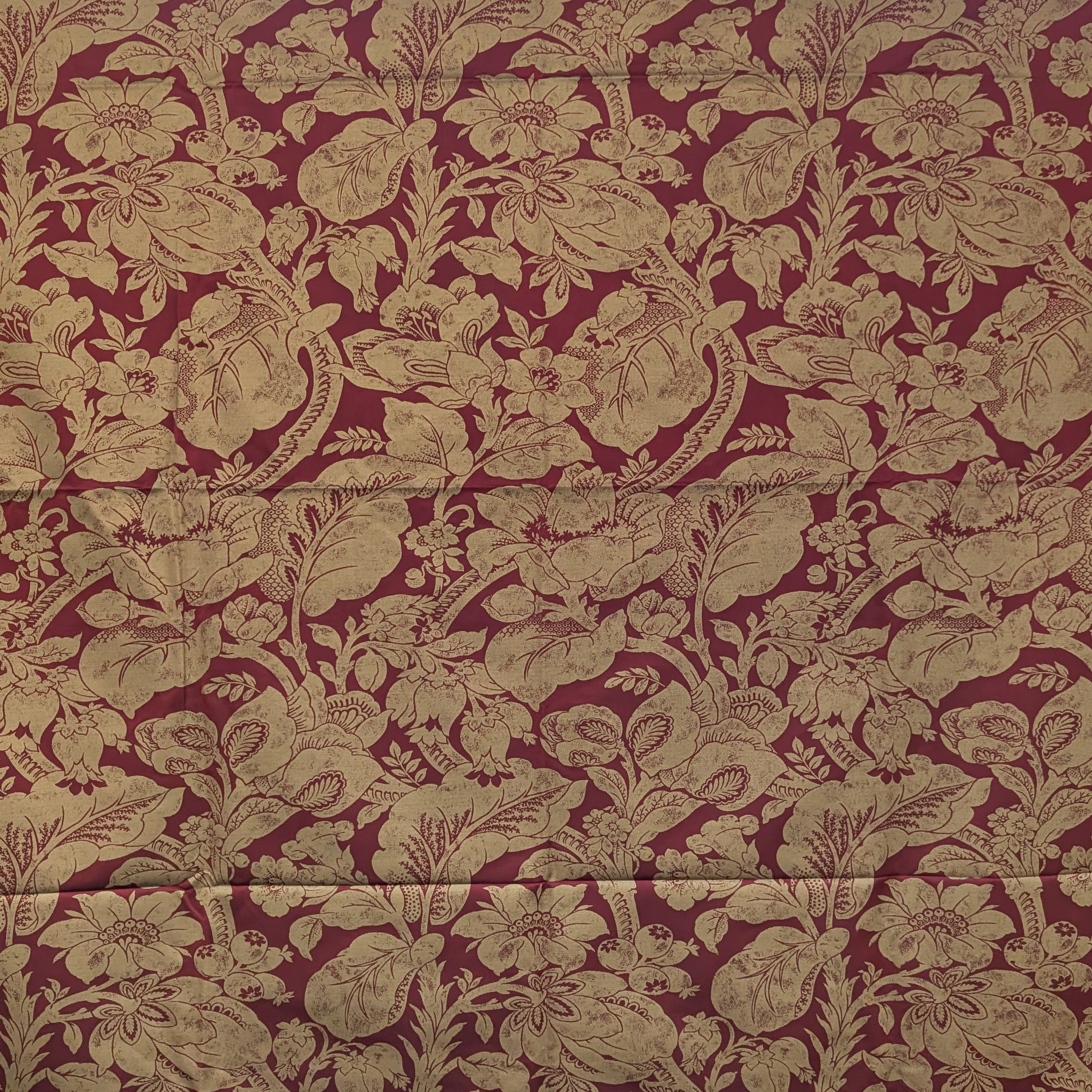 Absolutely Fabrics 'Red Gold Satin' Remnant