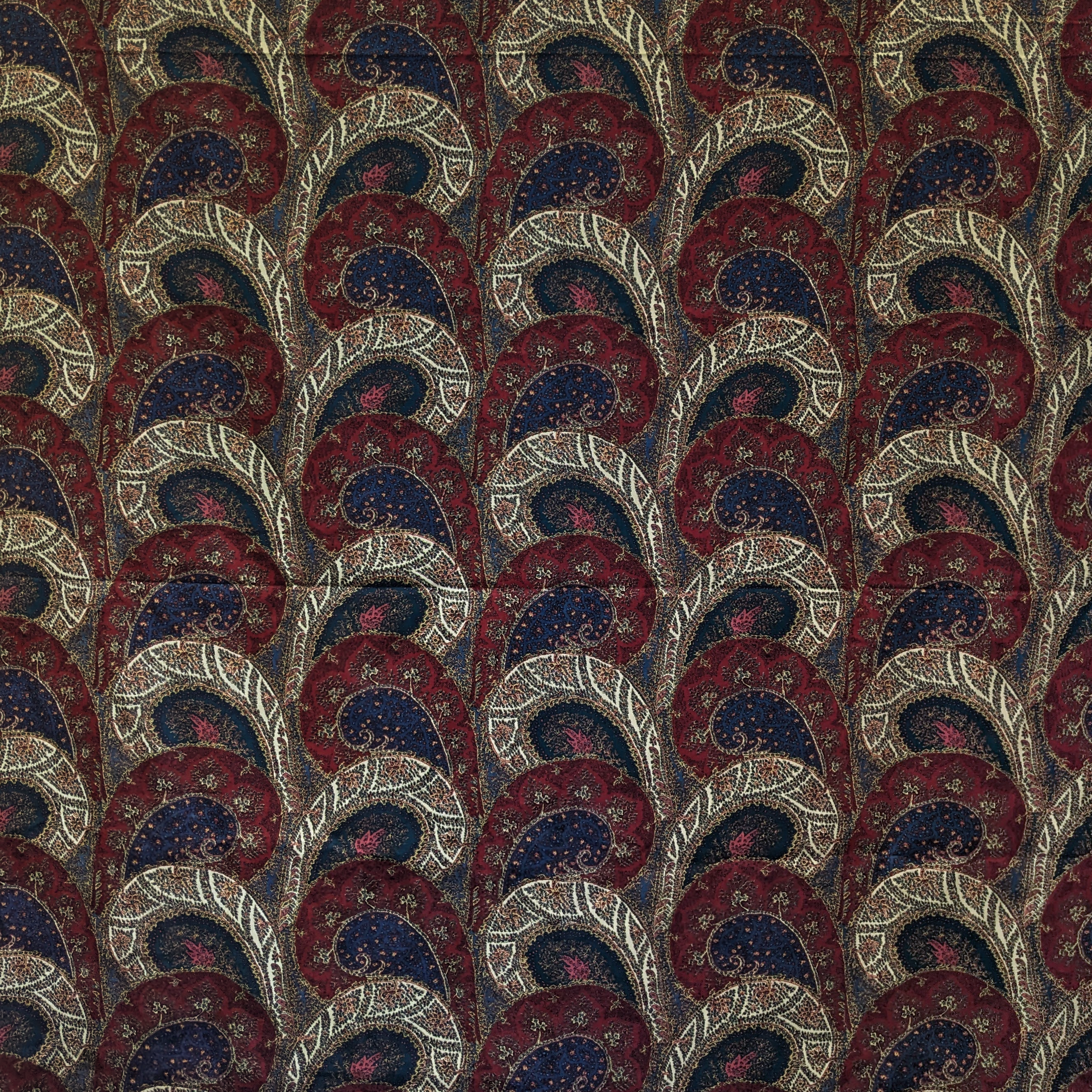 Nina Campbell ‘Simla’ red blue Remnant sold as 1 piece