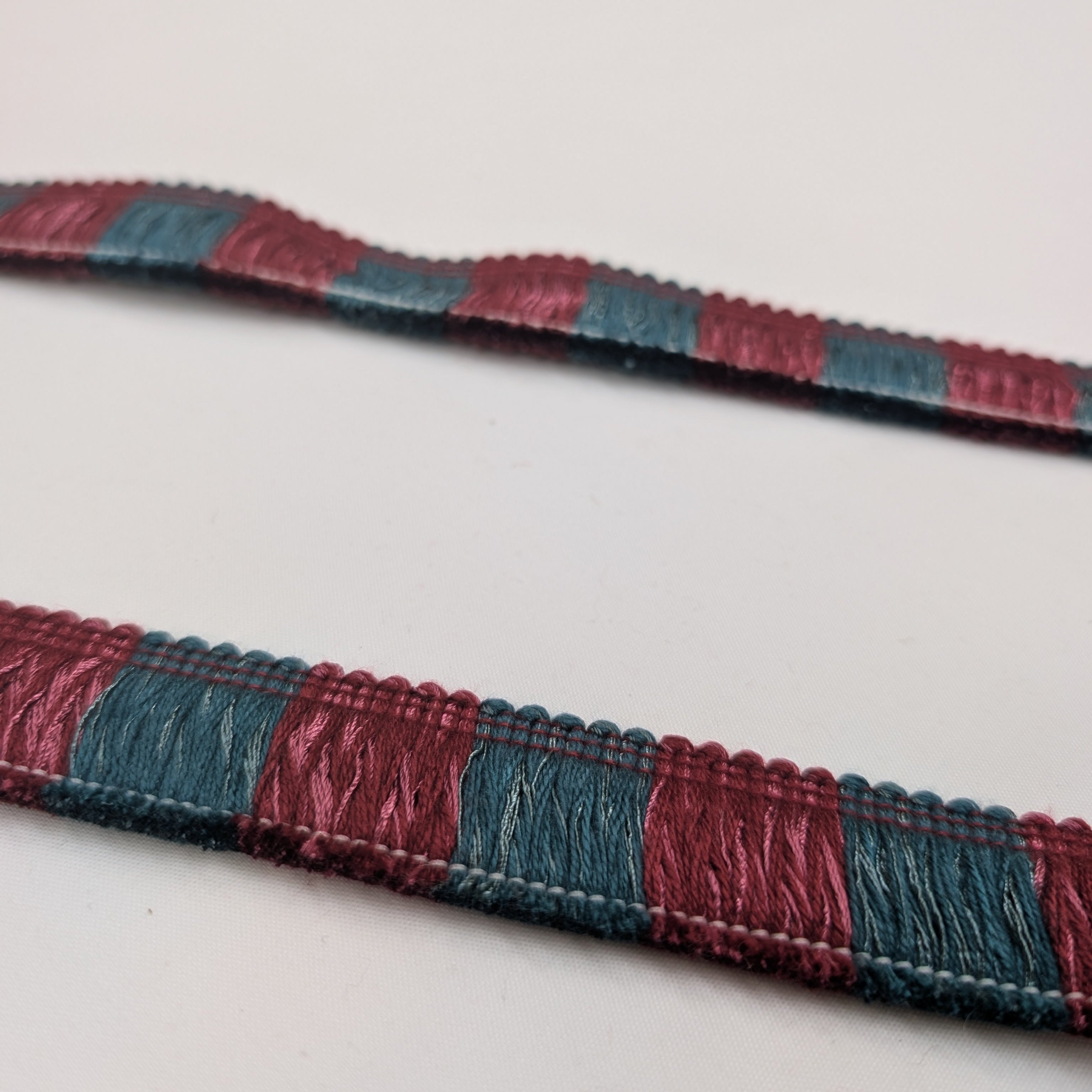 Absolutely Fabrics ‘Two Toned Roche' Blue Red