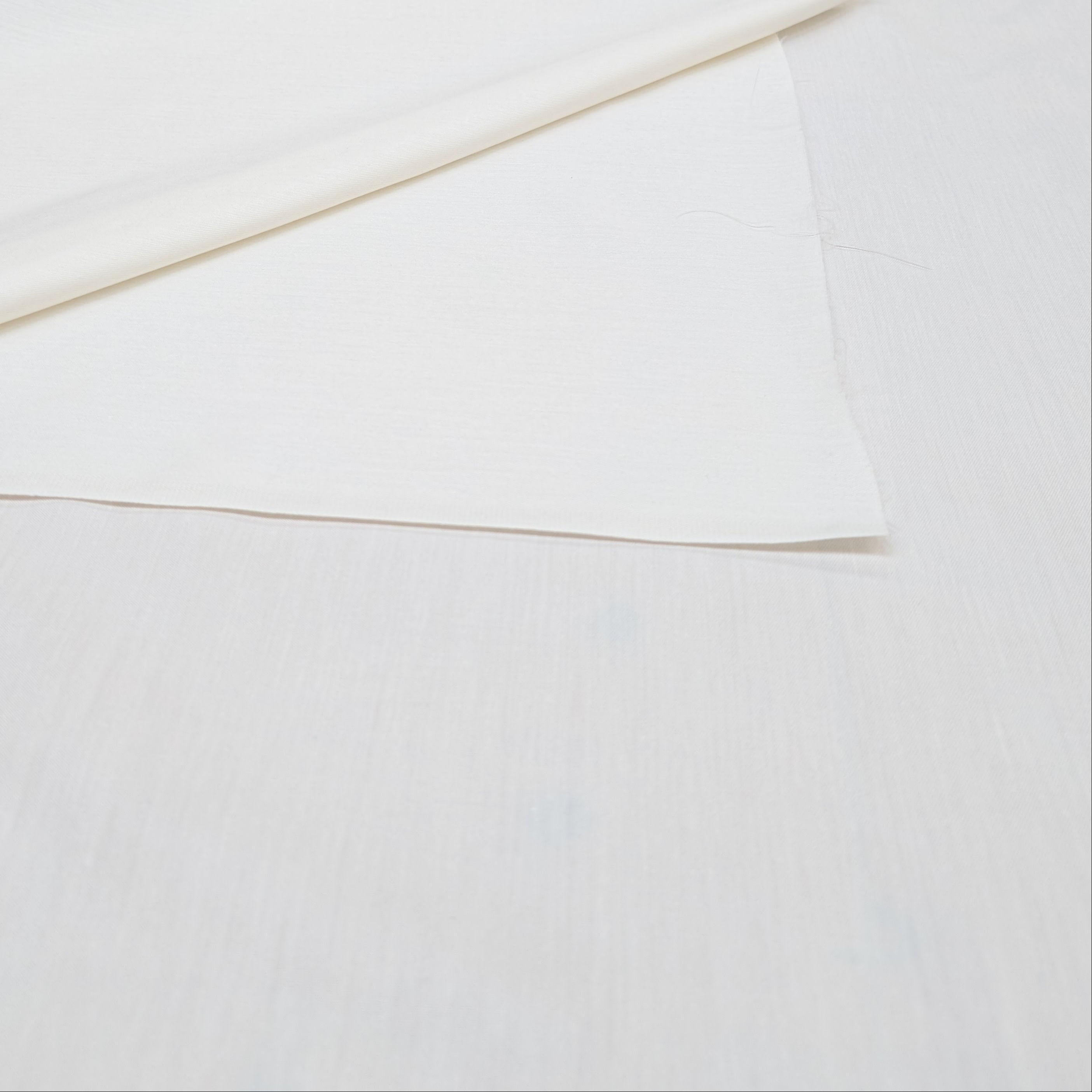 Standard polycotton lining Ivory