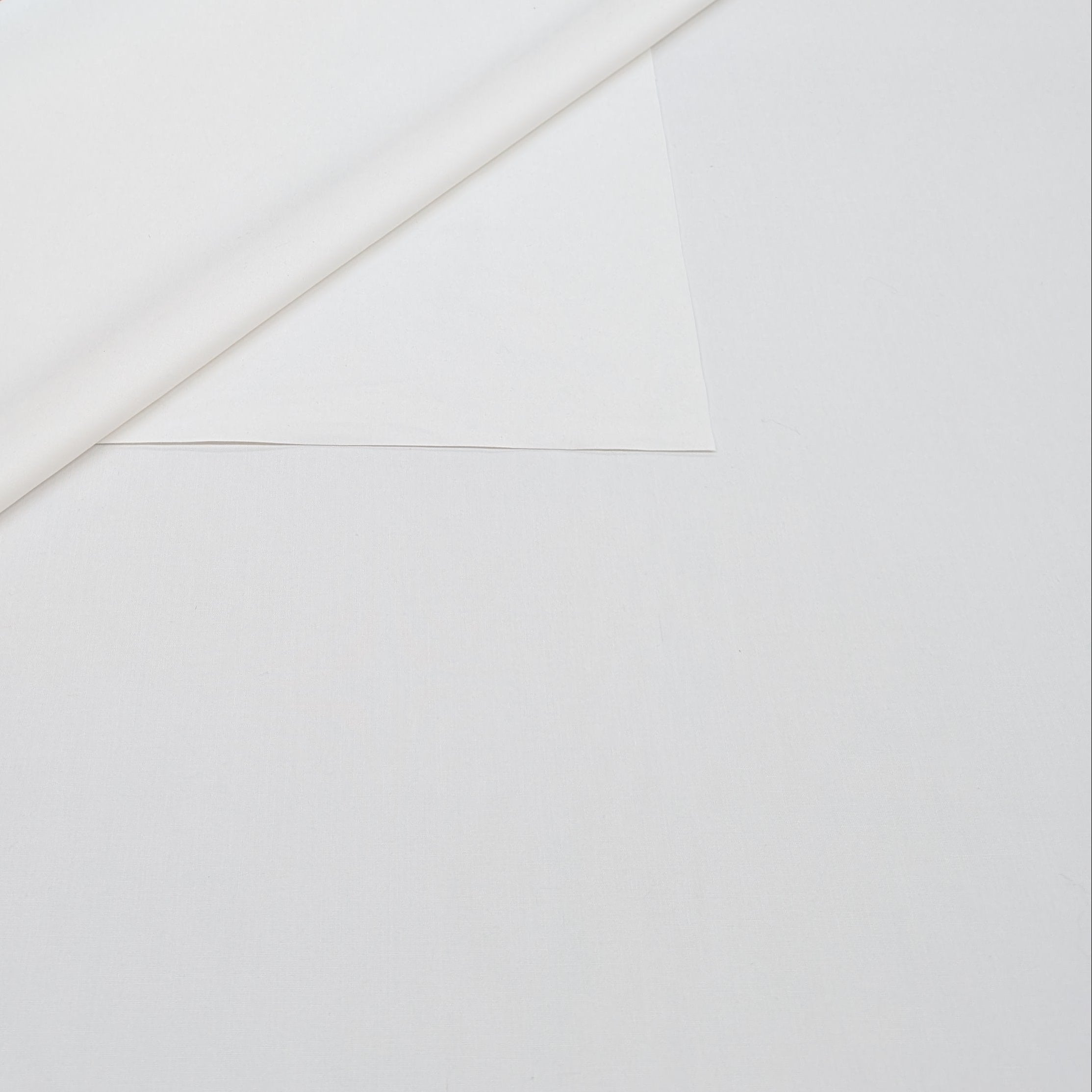 White thermal lining